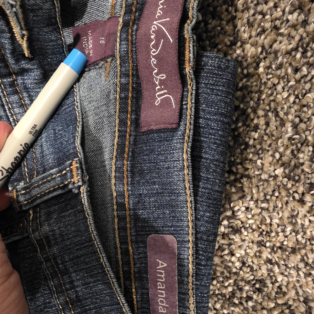 Gloria Vanderbilt Amanda Straight Leg Jeans - Dark Blue